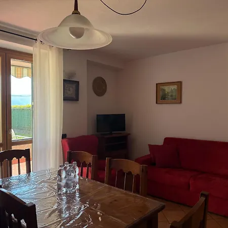 La Gioiosa With Garden Terrace Чивенна